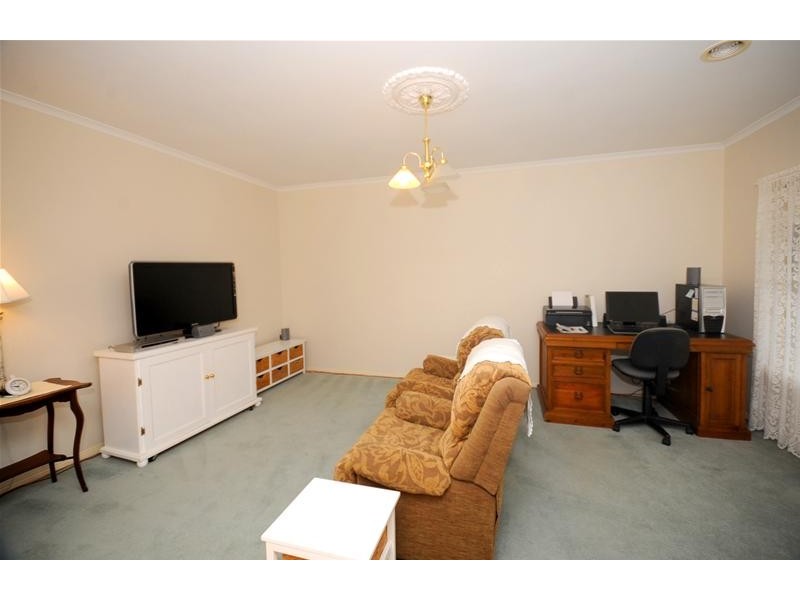 4 Baltic Place, Leopold VIC 3224