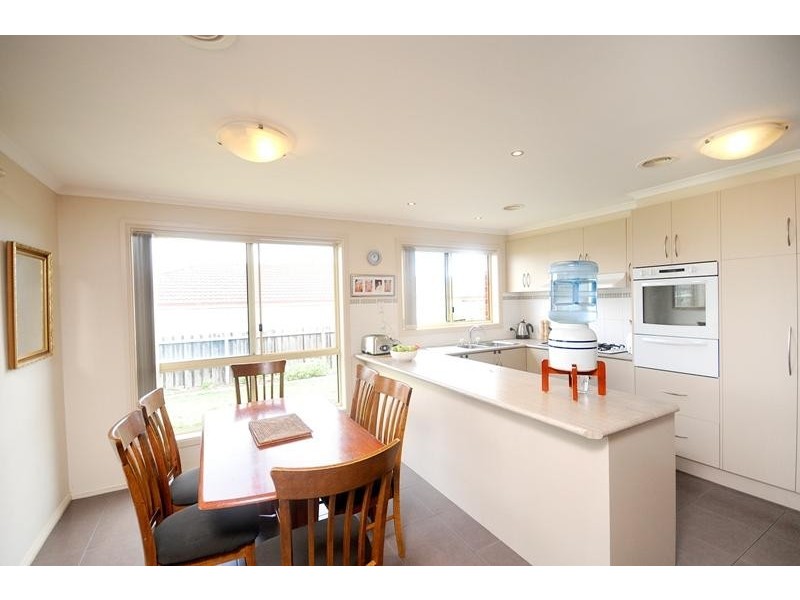 2 Dovier Place, Leopold VIC 3224