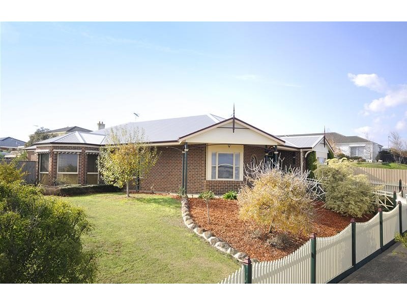 41 Highland Way, Leopold VIC 3224