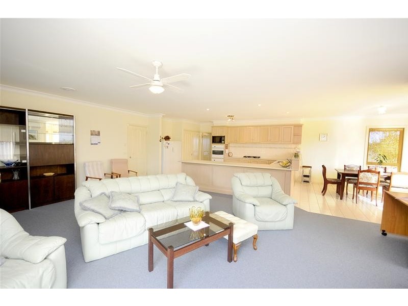 41 Highland Way, Leopold VIC 3224