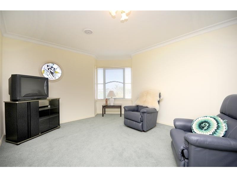 41 Highland Way, Leopold VIC 3224