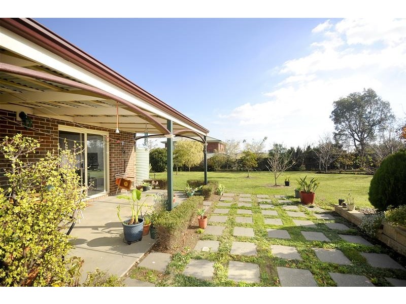 41 Highland Way, Leopold VIC 3224