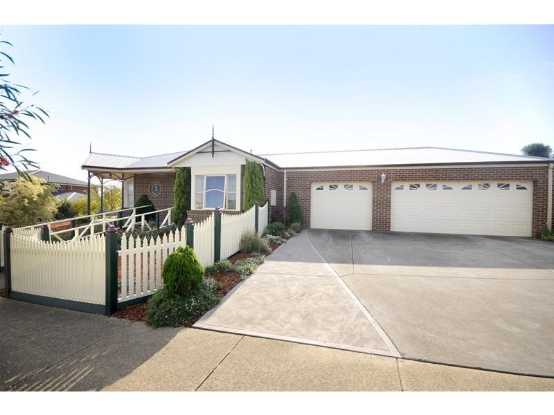 41 Highland Way, Leopold VIC 3224