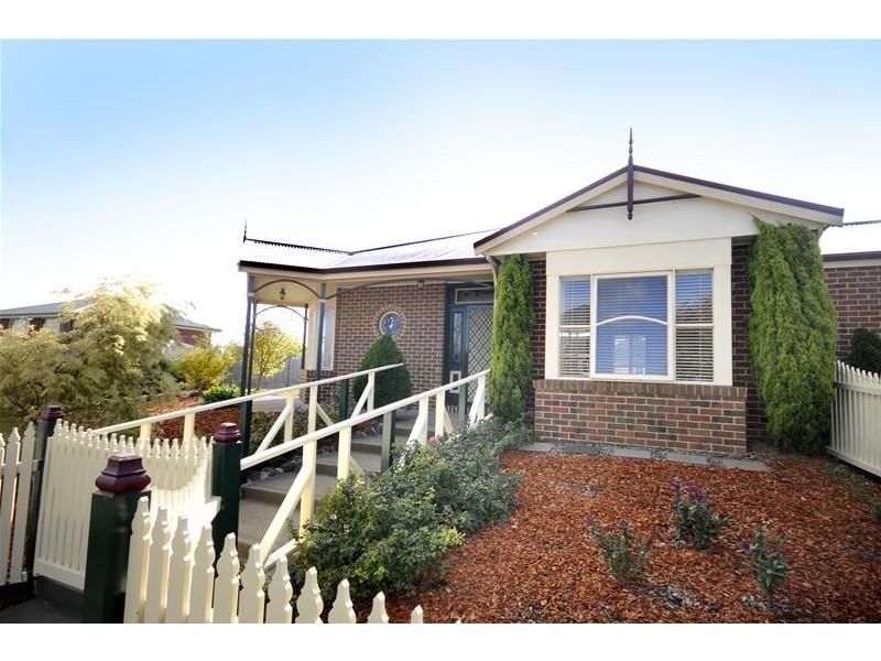 41 Highland Way, Leopold VIC 3224