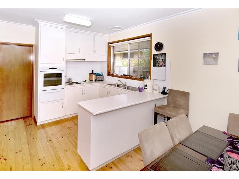 9 Carroll Street, Leopold VIC 3224