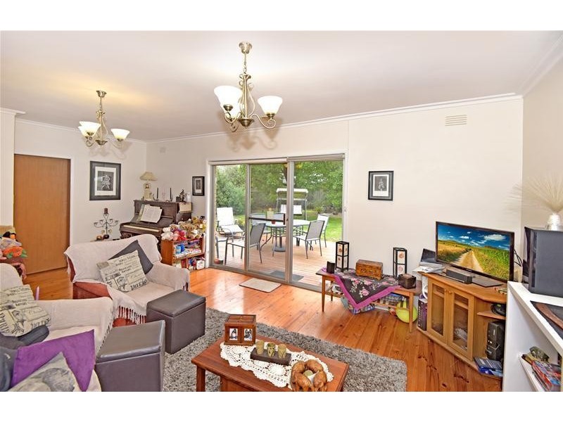 9 Carroll Street, Leopold VIC 3224