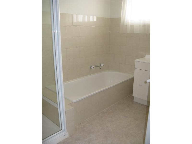 9 Ash Road, Leopold VIC 3224