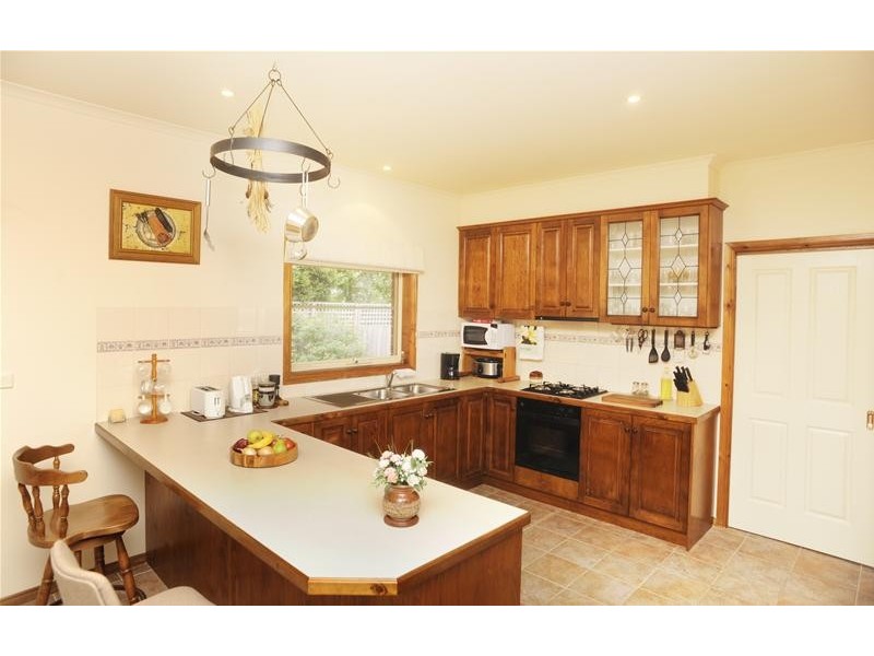 4 Viewbay Drive, Leopold VIC 3224