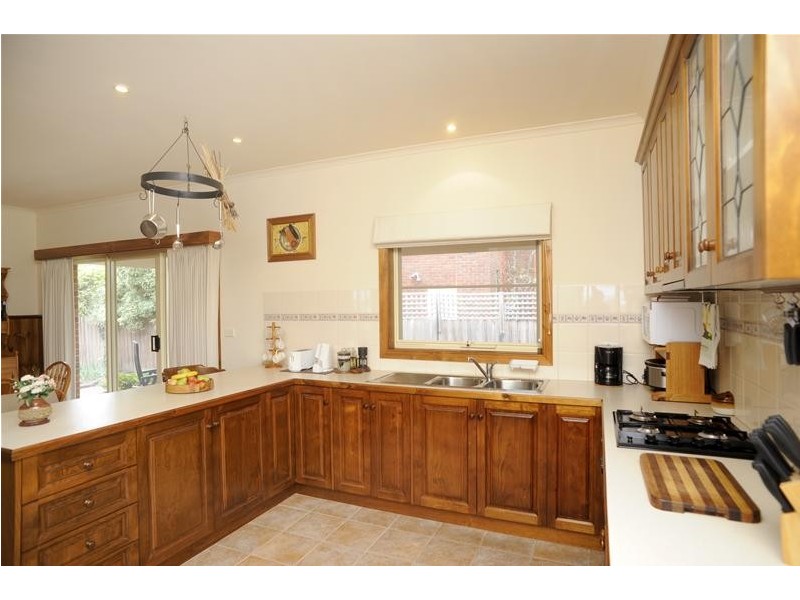 4 Viewbay Drive, Leopold VIC 3224