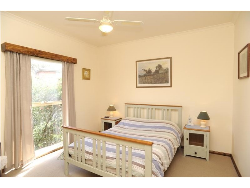 4 Viewbay Drive, Leopold VIC 3224