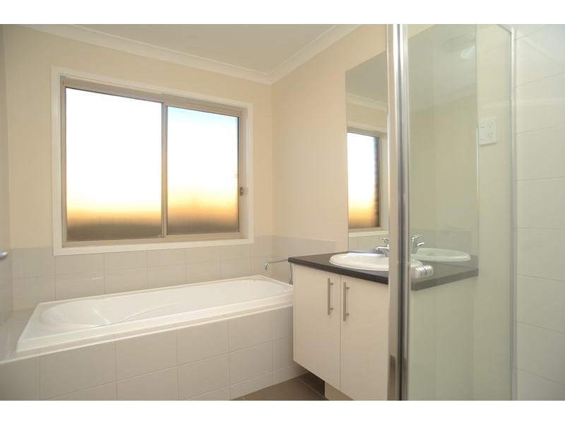 48 Hillclimb Drive, Leopold VIC 3224