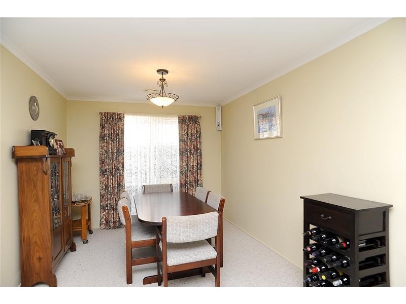 9 Pine Grove, Leopold VIC 3224