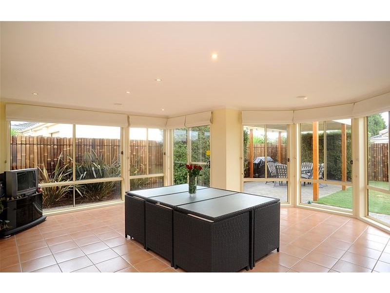 2  Fantail Court, Leopold VIC 3224