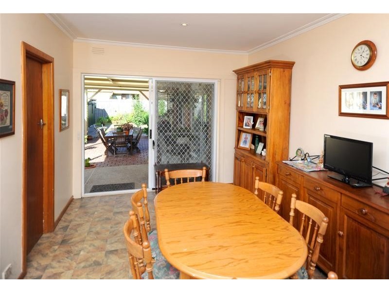 1 Ash Road, Leopold VIC 3224