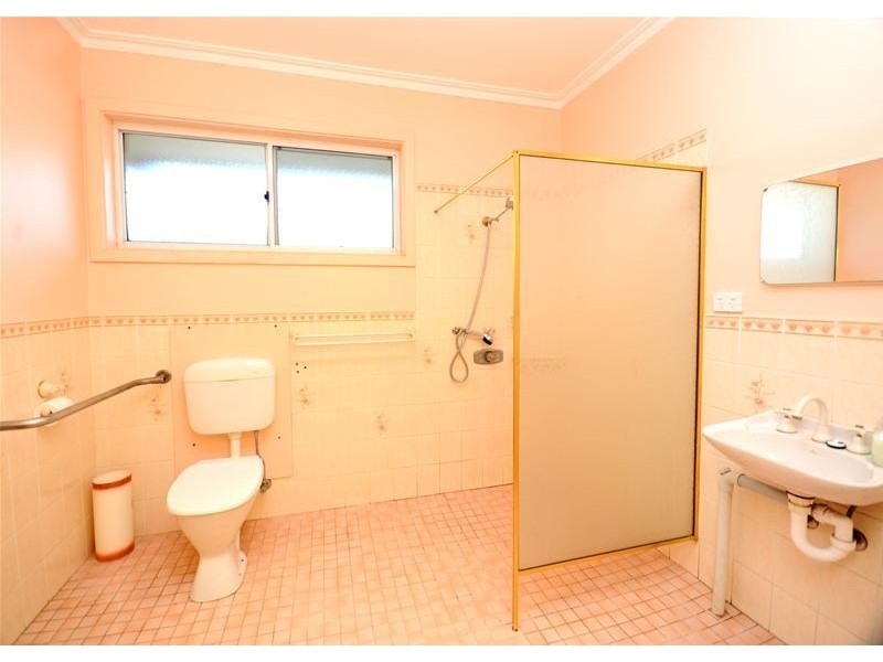 1 Ash Road, Leopold VIC 3224