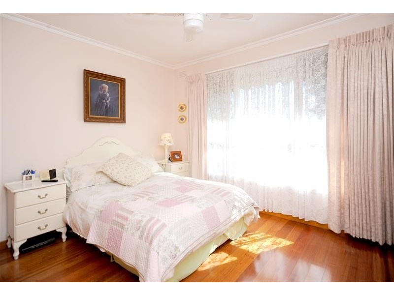 1 Ash Road, Leopold VIC 3224