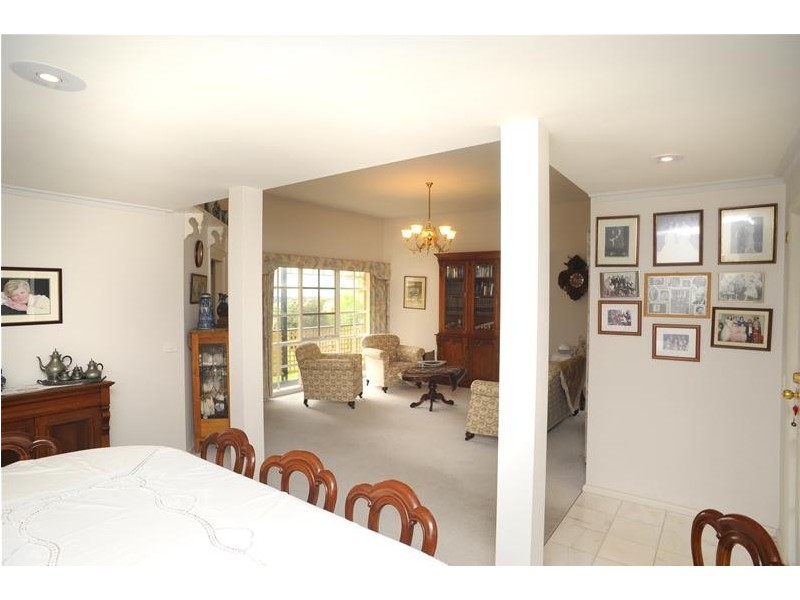 5 The Crescent, Leopold VIC 3224