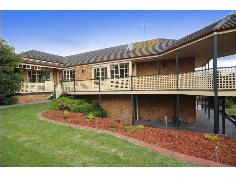 5 The Crescent, Leopold VIC 3224