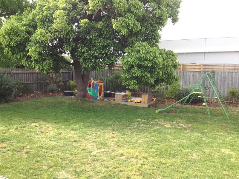 9 Carroll Street, Leopold VIC 3224