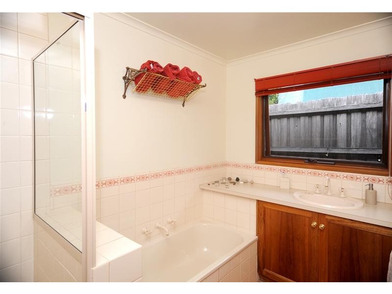 11 Curtis Court, Leopold VIC 3224