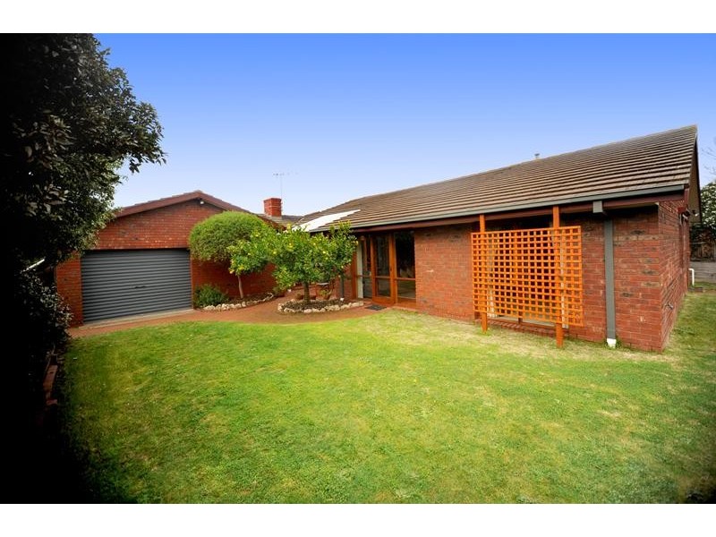11 Curtis Court, Leopold VIC 3224