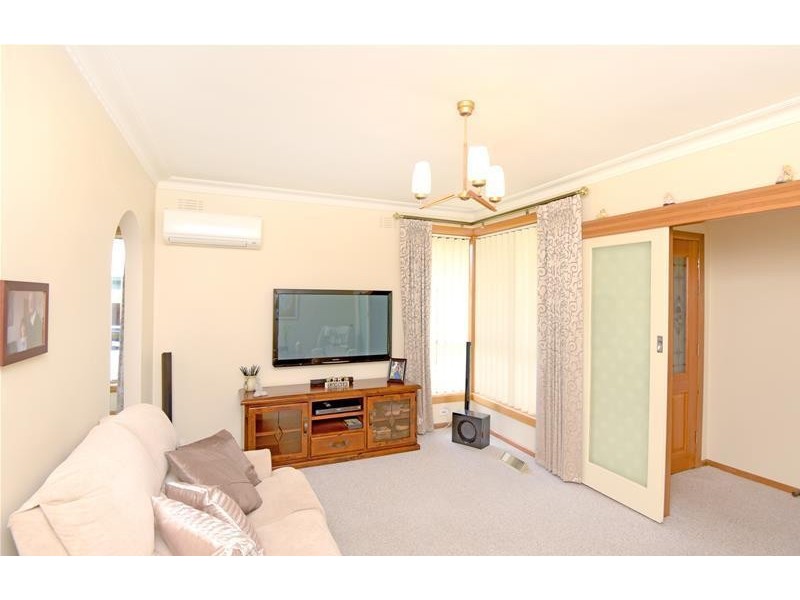 27 Carroll Street, Leopold VIC 3224