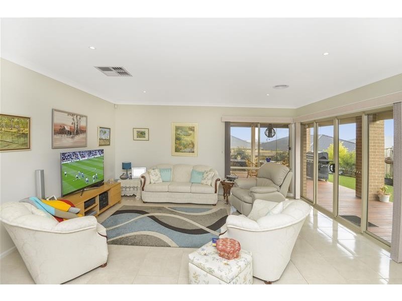 40 Village Green Drive, Leopold VIC 3224