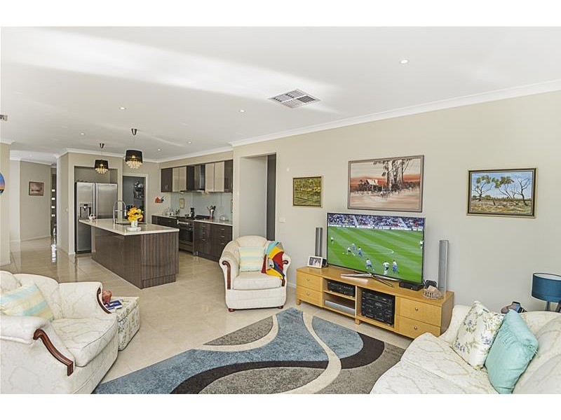 40 Village Green Drive, Leopold VIC 3224