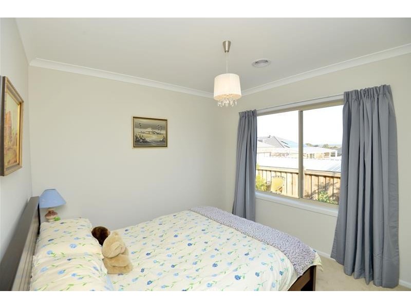 40 Village Green Drive, Leopold VIC 3224