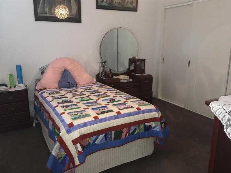 2/6 Newbank Court, Leopold VIC 3224