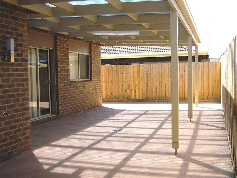 14 Thompson Street, Whittington VIC 3219