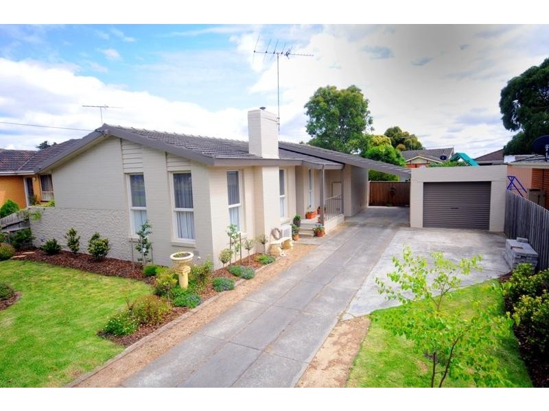 831 Bellarine Highway, Leopold VIC 3224