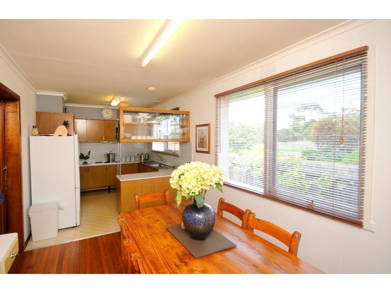 831 Bellarine Highway, Leopold VIC 3224