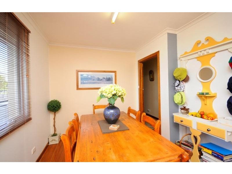 831 Bellarine Highway, Leopold VIC 3224