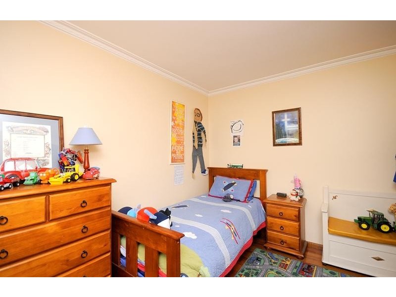 831 Bellarine Highway, Leopold VIC 3224