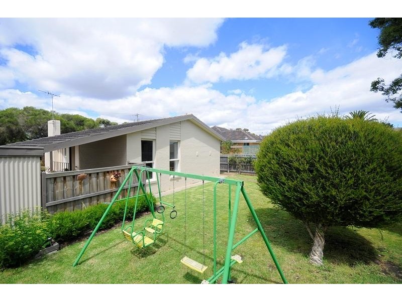 831 Bellarine Highway, Leopold VIC 3224