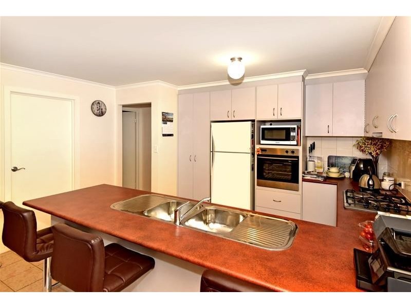 1/27 Leicester Mews, Leopold VIC 3224