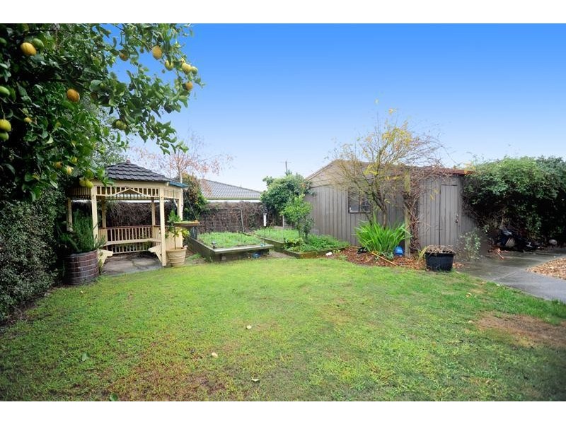 61 Allambie Street, Leopold VIC 3224
