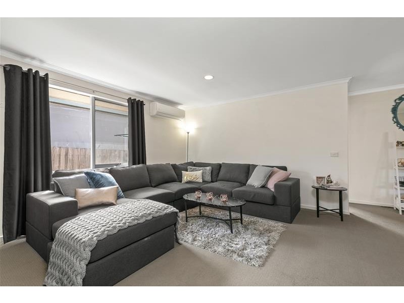 2/55 Ash  Road, Leopold VIC 3224