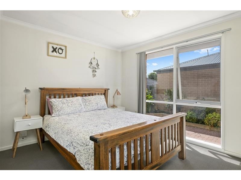 2/55 Ash  Road, Leopold VIC 3224