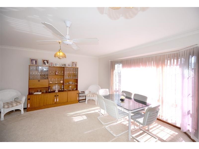 1/2 Robbie Court, Leopold VIC 3224