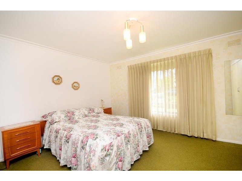 34 Carroll Street, Leopold VIC 3224