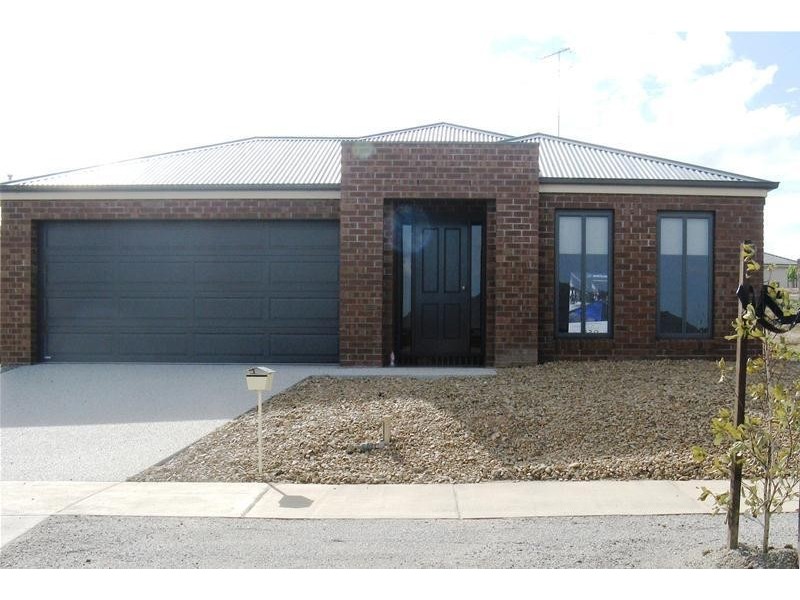 12 Kombi Drive, Leopold VIC 3224