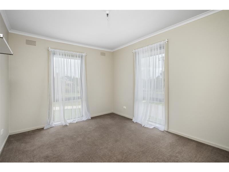 48 Darrambal Crescent, Leopold VIC 3224