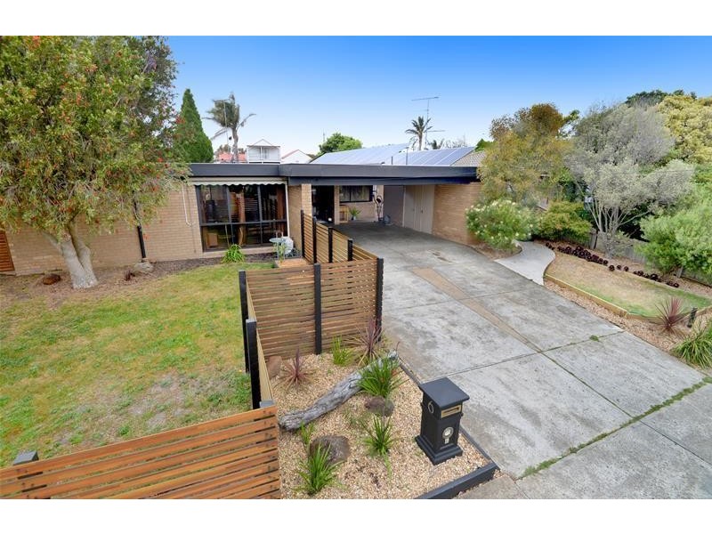 6 Allanvale Avenue, Leopold VIC 3224