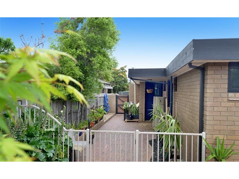 6 Allanvale Avenue, Leopold VIC 3224