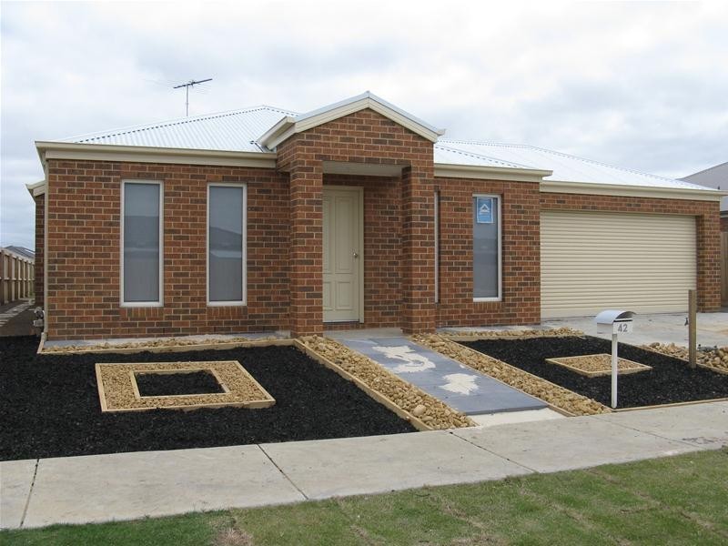 42 Pollard Drive, Leopold VIC 3224