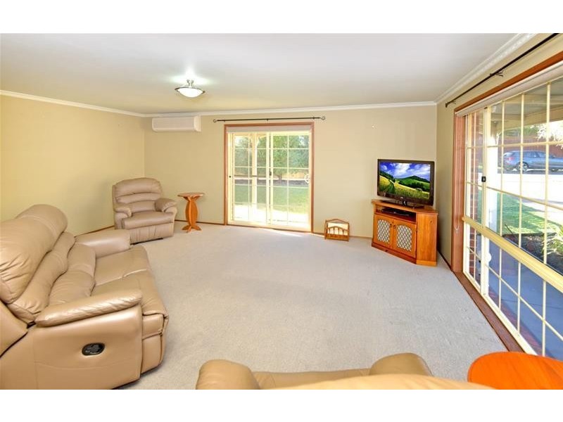 1/48 Heytesbury Drive, Leopold VIC 3224