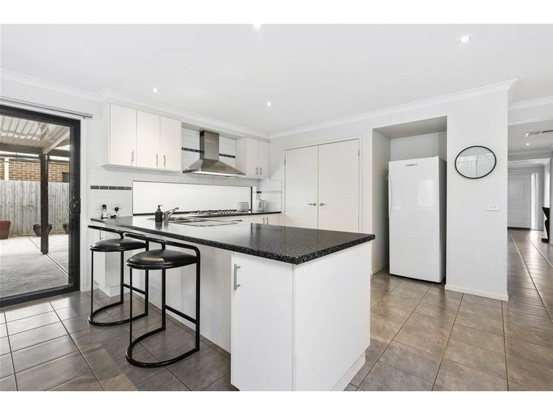 29 Morrow Crescent, Leopold VIC 3224