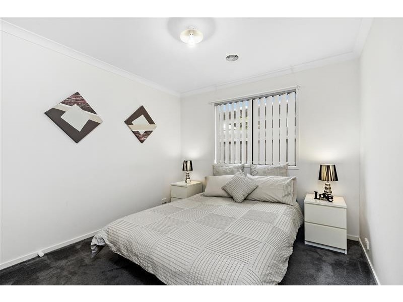 29 Morrow Crescent, Leopold VIC 3224